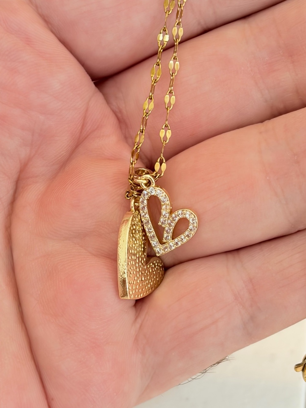 Double Gold Heart Pendant Necklace. - Picture 5 of 7